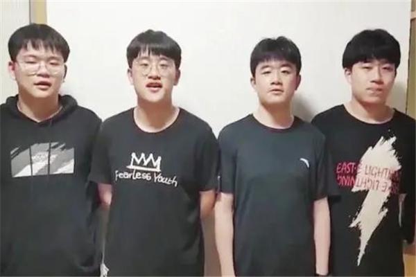 武汉四胞胎萌宝成长足迹最新视频公开！
