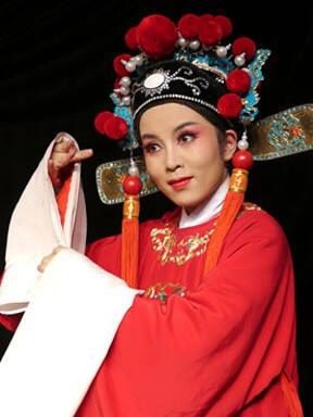 黄梅戏璀璨之星，演员马兰的传统艺术之旅